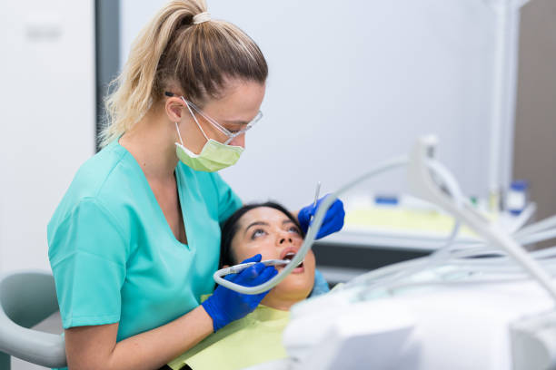 Best Emergency Treatment for Dental Infections or Abscesses in Lakeside, FL